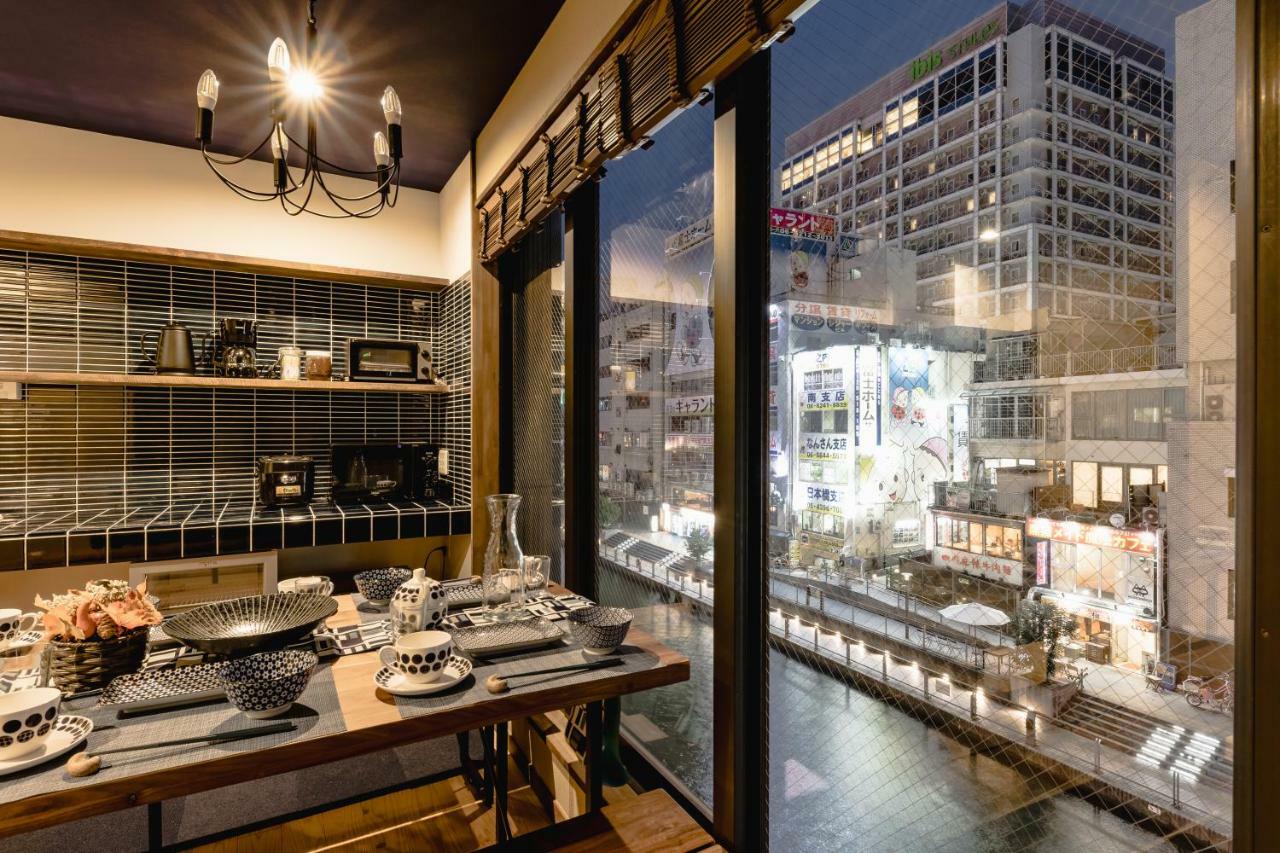 Ferienwohnung Aqua Cite Dotonbori Ōsaka Exterior foto
