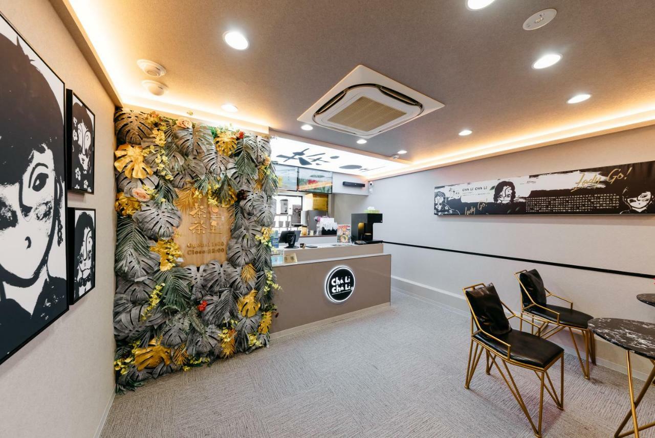 Ferienwohnung Aqua Cite Dotonbori Ōsaka Exterior foto